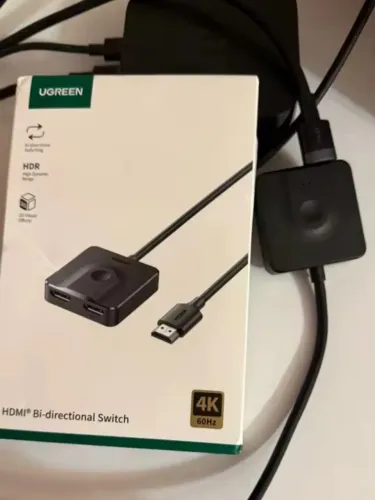 Switch HDMI UGREEN 4K 60Hz 2x1 com Botão Seletor