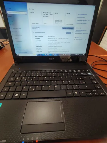Notebook Acer Aspire 14" 4733Z-4399 com 6GB DDR3 HD250 Gb, DVD,bateria nova 6 cell