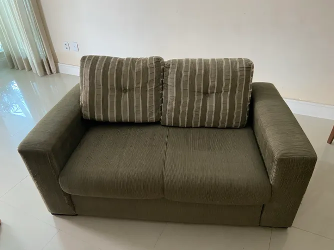 Sofá Super Conservado