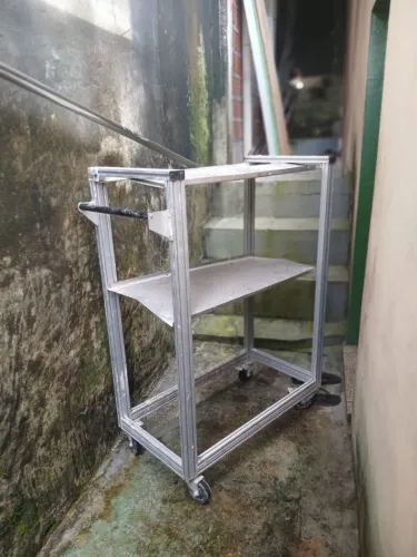 Carrinho de alumínio 