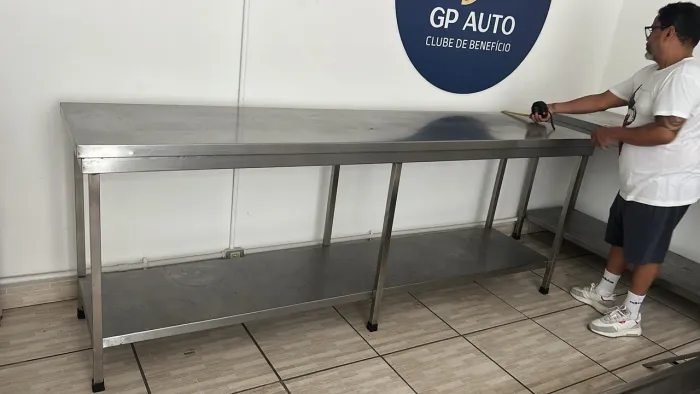 Bancada em inox 2,40x 60 muito nova