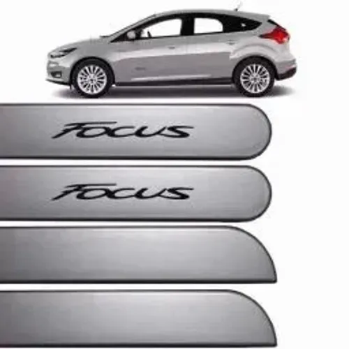 Friso lateral para o Ford Focus modelo 2014 em diante