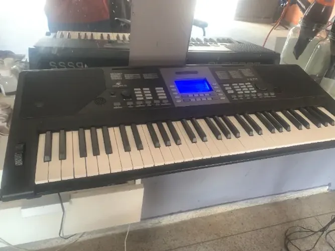 teclado musical pegassus p222