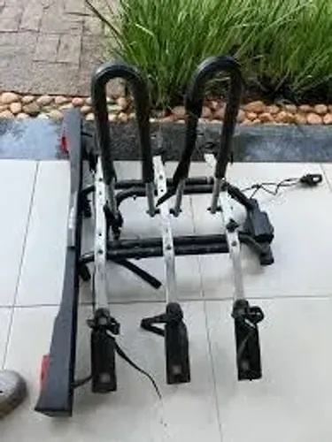 Suporte Thule Rideon Transbike P/3 Bicicleta Engate (cinza e preto)