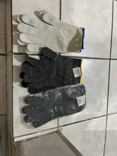 Luvas de fios de aço