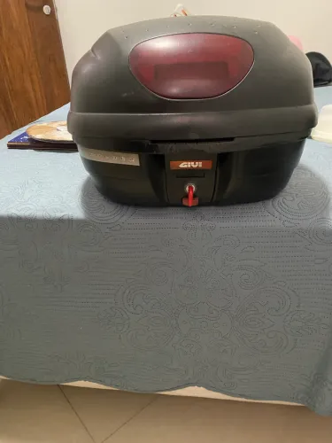 Baú Givi 33 litros 