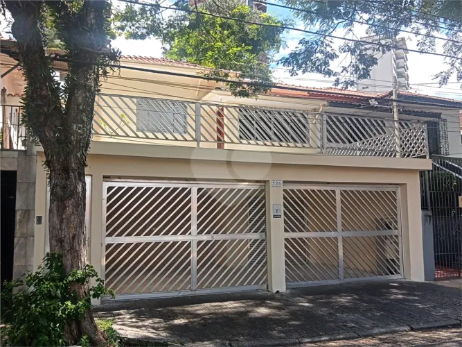 Assobradada no Jardim França