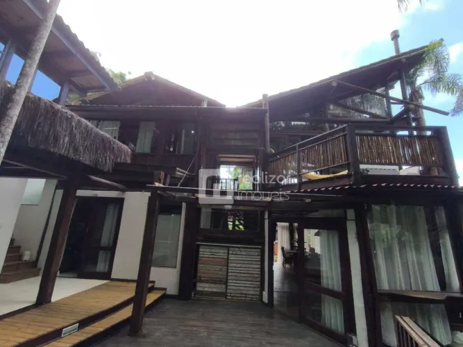 Casa com 3 dormitórios, 1 suite à venda, 200 m² - Lagoa da Conceição - Florianópolis/SC