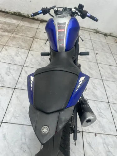 Moto de leilão para montar