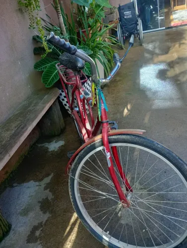 Bicicleta aro 26 barra circular original 2dono nota fiscal em perfeito estado 