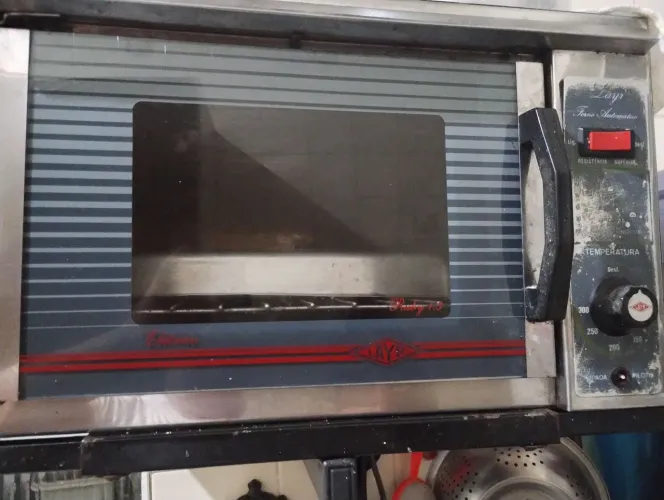 Forno elétrico Layr antigo