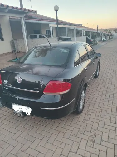Fiat Linea Essence 1.8 Flex 16V 4P 2014