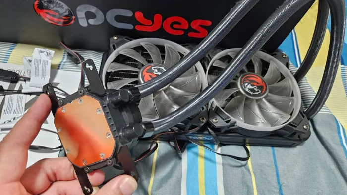 Water Cooler PCYES NIX 240mm Intel e AMD