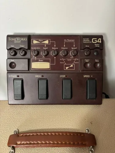 Pedal Korg ToneWorks G4 