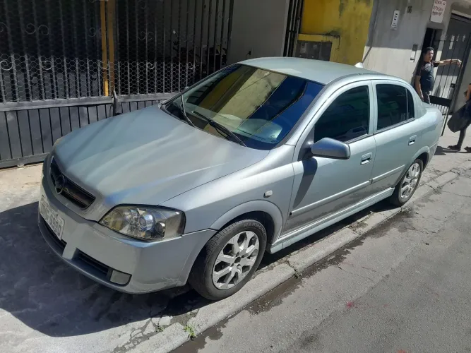 Chevrolet Astra Sedan 2.0/ CD 2.0 MPFI 8V 4P Aut. 2003