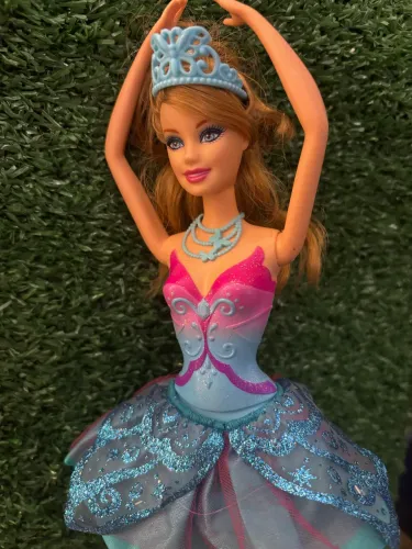 Barbie Giselle - Filme Barbie e as Sapatilhas Mágicas