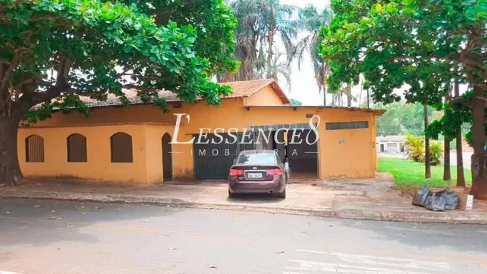 Casa 3Qts | 975m² | Esquina | Setor Negrão de Lima | Goiânia