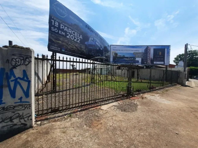 Locação de Comercial / Terreno na cidade de Londrina