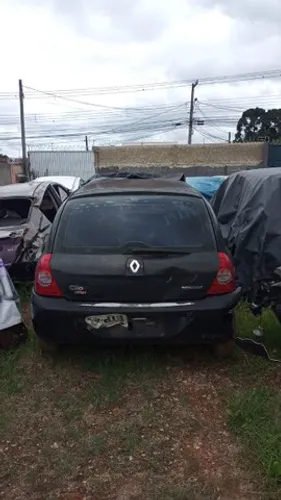 Sucata Clio 1.0 16V 2008- 4 Portas disponível para retirada de peças