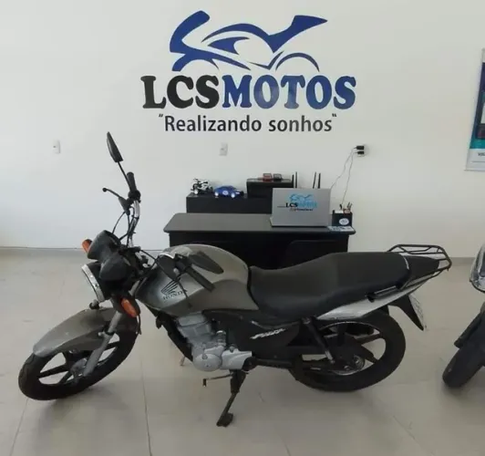 aluguel de motos - R$ 300,00 por semana