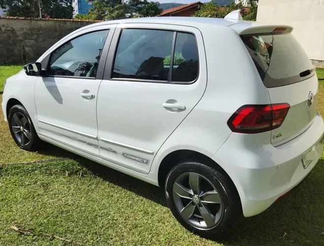 Volkswagen Fox Connect 1.6 Flex 8V 5P 2018