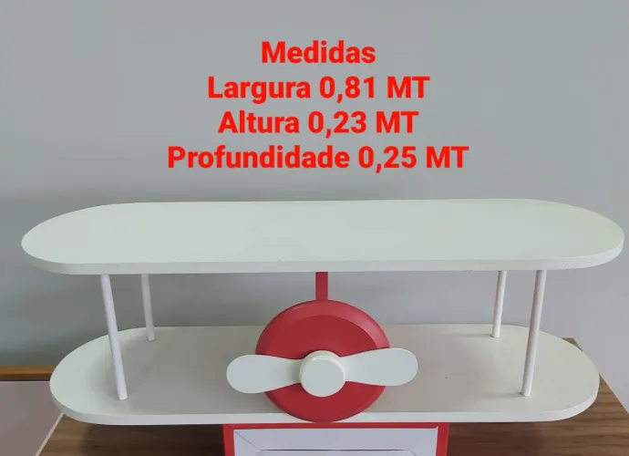 Prateleira Avião Tok Stok Largura 0,81 MT Avião Decorativo - Branco e Vermelho