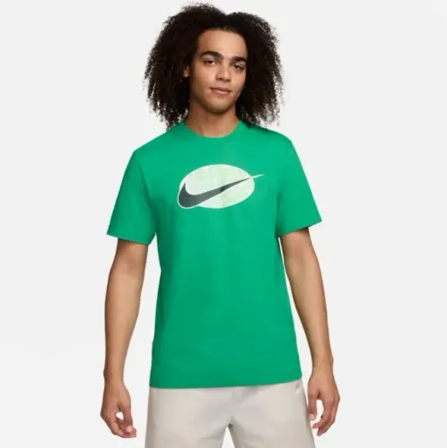 camiseta nike sportswear swoosh masculina