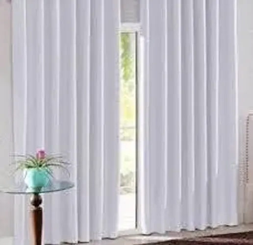 Nossa cortinas e persianas são feitas sob medidas