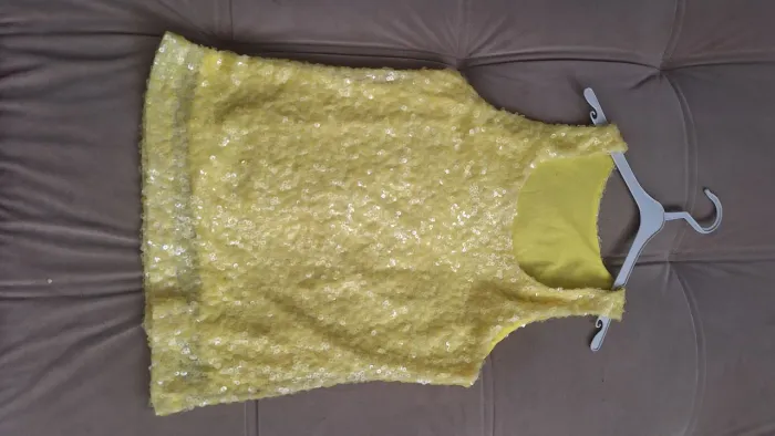 Blusa de Sequins Amarela