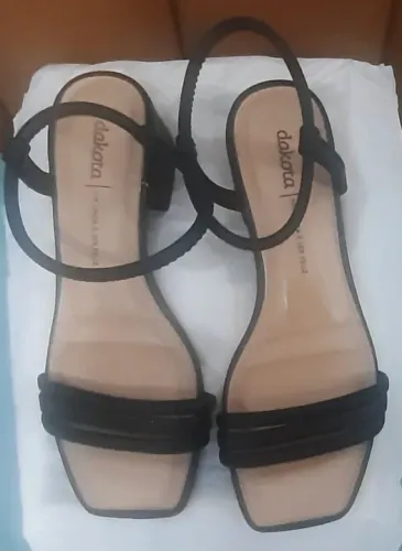 Sandália Dakota Preta