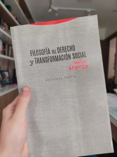 Cópia do Livro "Filosofía del Derecho y Transformación Social"