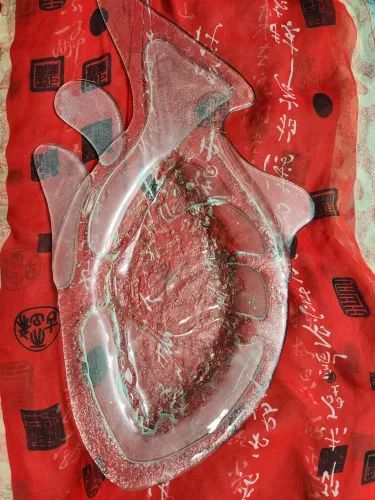 Linda peça artesanal em vidro feita pela artesã Argentina Rosa Groisman