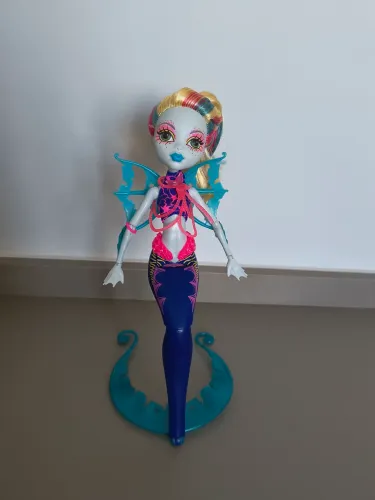 Boneca Monster High Lagoona Blue