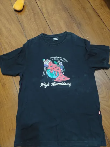 Camiseta High Bambinoz - Making the World a Better Place