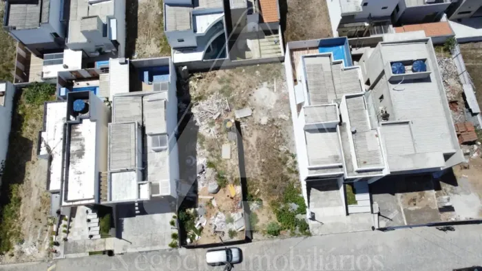 Lote / Terreno em condomínio