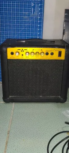 Amplificador para guitrara