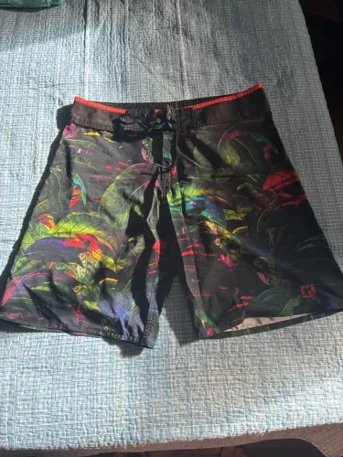 Bermuda de Praia Estampada Redley