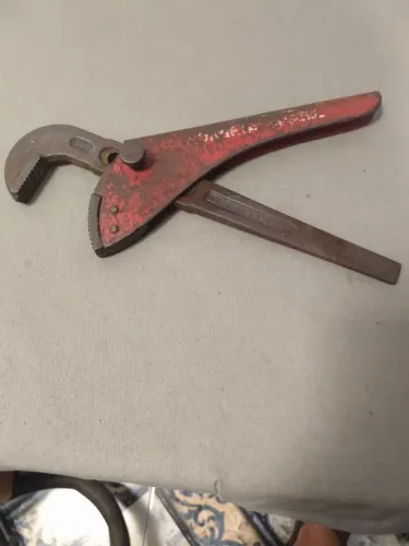 Chave de Grifo Corneta 225mm