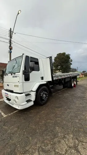Ford cargo 4532 ano 2008 carroceria caminhão top dispensa comentários