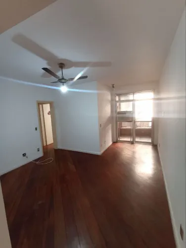 APARTAMENTO DE 2 QUARTOS PARA LOCAÇÃO EM BOTAFOGO