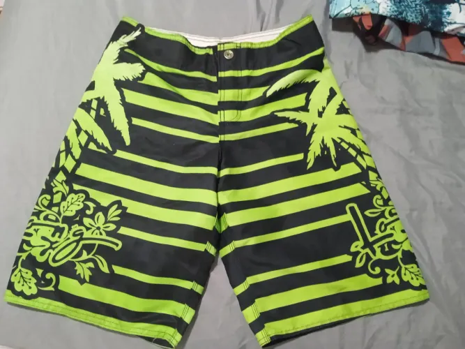 Bermudas coloridas 
