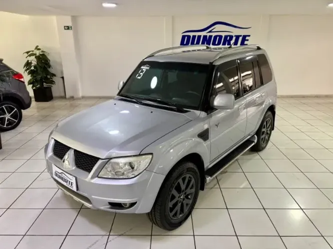 Mitsubishi Pajero TR4 2.0 Flex 16V 4X2 Aut. 2013