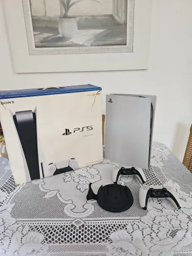 Vendo Playstation 5 fat completo!!!