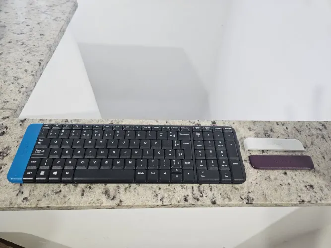 Teclado Logitech K230