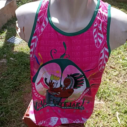 Camiseta do cacique de ramos mangueira  