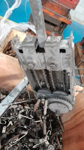 Transportador Aéreo para Linha de Pintura - Com Acessórios 