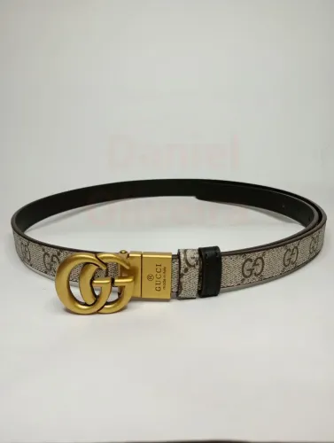 Cinto de couro Gucci marmont dupla face 2cm