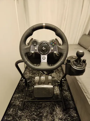 Volante Logitech G920 + Câmbio Pedais e Cockpit Veloce V3- Xbox e PC