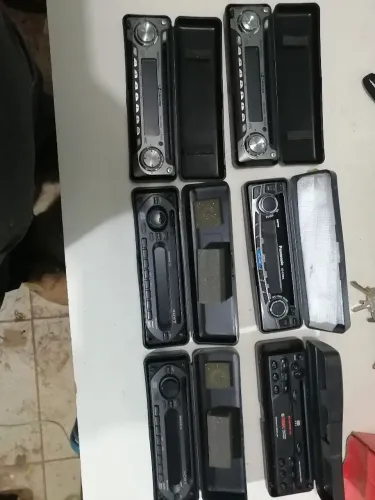 6 frente de rádios automotivos Buster e sony