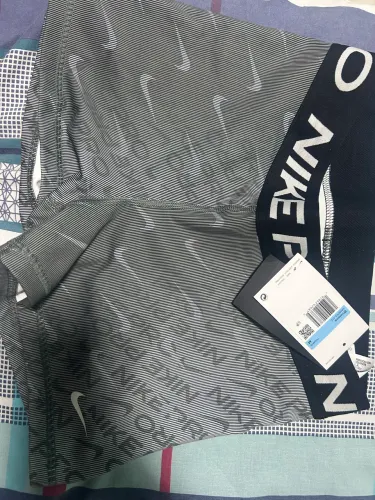 Short Nike feminino
